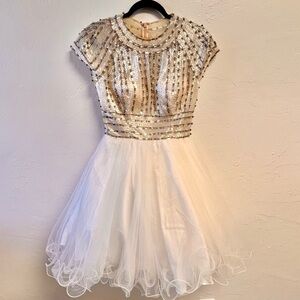 Savannah Nights Homecoming Prom Dress Size 6